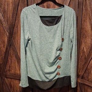 Women's Green Long Sleeve Top with Button Detail
